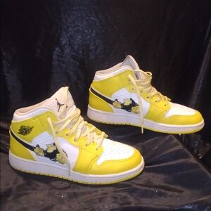 Jordans yellow rose sneakers